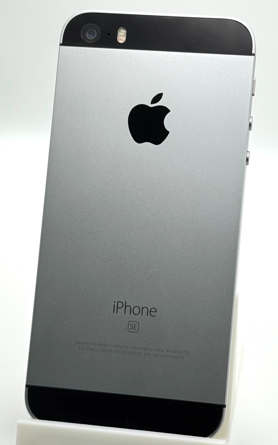 iPhone SE (1st Generation) — фото 2