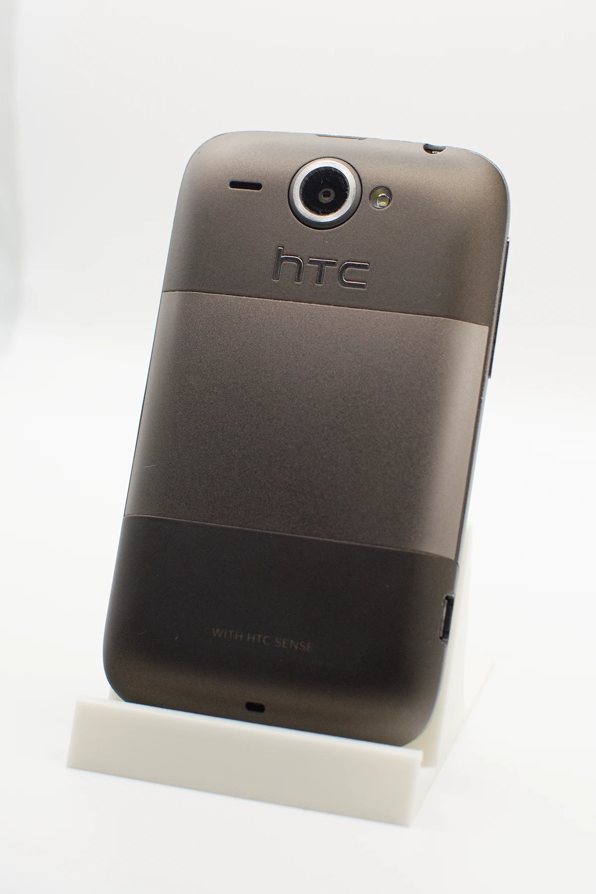 HTC Wildfire — фото 2